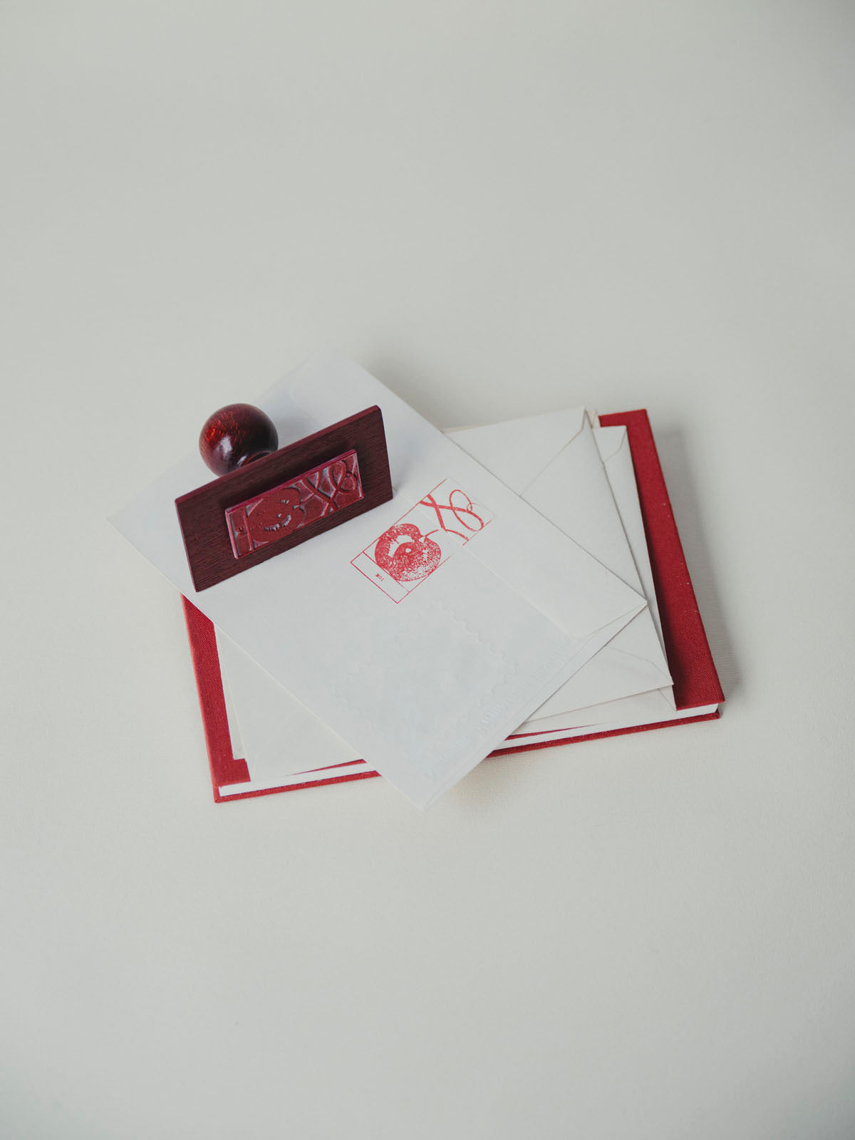 Cherry perfume with chic and beautiful notes - APLOMB MOI